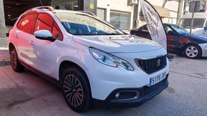 Peugeot 2008 Style 1.2L PureTech 81KW (110CV) S&S ÚNICO PROPIETARIO  - Foto 2