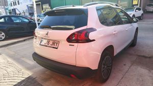 Peugeot 2008 Style 1.2L PureTech 81KW (110CV) S&S ÚNICO PROPIETARIO  - Foto 4