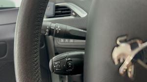 Peugeot 2008 Style 1.2L PureTech 81KW (110CV) S&S ÚNICO PROPIETARIO  - Foto 30