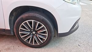 Peugeot 2008 Style 1.2L PureTech 81KW (110CV) S&S ÚNICO PROPIETARIO  - Foto 5