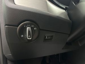 Volkswagen Multivan Premium Corto 2.0 TDI 150kW BMT DSG  - Foto 27