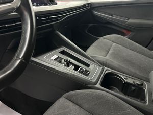 Volkswagen Golf Life 1.5 eTSI 110kW (150CV) DSG Variant  - Foto 33