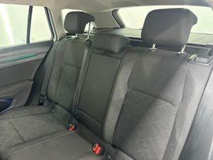 Volkswagen Golf Life 1.5 eTSI 110kW (150CV) DSG Variant  - Foto 8