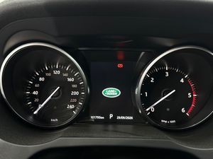 Land-Rover Range Rover Evoque 2.0L TD4 Diesel 110kW 4x4 HSE Dynamic  - Foto 6