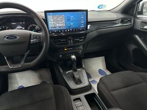 Ford Focus 1.0 Ecoboost MHEV 114kW ST-Line X Auto  - Foto 30