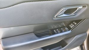 Land-Rover Range Rover Velar 2.0D D240 R-Dynamic 4WD Auto  - Foto 13