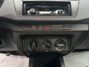 Skoda Fabia 1.0 MPI 60cv Ambition  - Foto 19