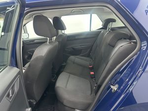 Skoda Fabia 1.0 MPI 60cv Ambition  - Foto 23