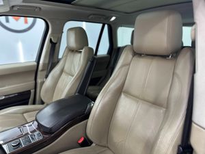 Land-Rover Range Rover 3.0 TDV6 (258CV) VOGUE HSE Autobiography  - Foto 13