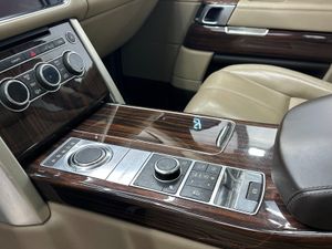 Land-Rover Range Rover 3.0 TDV6 (258CV) VOGUE HSE Autobiography  - Foto 10