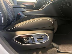 Jeep Grand Cherokee Summit Reserve 4xe 2.0 PHEV  - Foto 2