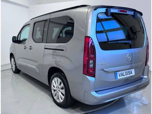 Opel Combo-e Life Elegance Plus BEV 100kW (136CV)   L  - Foto 2