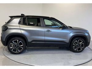 Jeep Avenger Summit 1.2 eHybrid 74kW (100CV)  - Foto 2