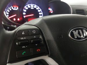 Kia Picanto 1.0 CVVT 49kW (66CV) Tech  - Foto 2