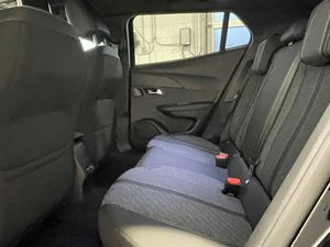 Peugeot 2008 N2008 Allure Hybrid 136 eDCS6  - Foto 2