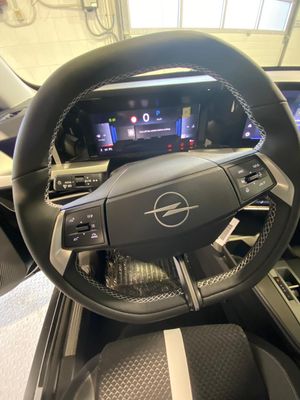 Opel Frontera 1.2T XHT Hybrid eDCT6 100kW GS  - Foto 2