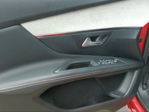 Peugeot 3008 1.5 BlueHDi 96kW S&S GT EAT8  - Foto 2