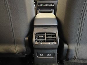Citroën ë-C4 X Feel ë-C4 X eléctrico 100kW 50KWh   - Foto 2