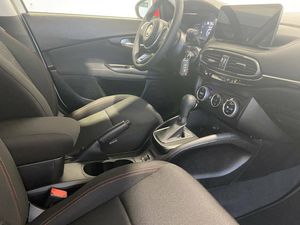 Fiat Tipo Red SW   1.5 Hybrid 97kW (130CV) DCT   - Foto 2