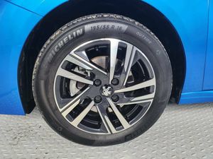 Peugeot 208 Allure Pack BlueHDi 73kW (100CV)   - Foto 2