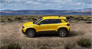 Jeep Avenger BEV 115kW (156CV) Summit  - Foto 2