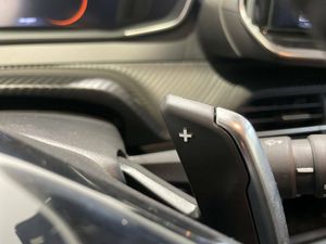 Peugeot 208 Allure HYBRID 100 eDCS6   - Foto 2