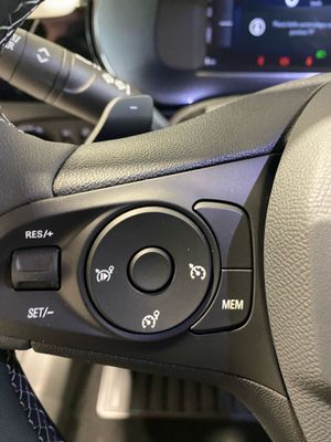 Opel Corsa 1.2T XHLHybrid 81kW GS eDCT  - Foto 2