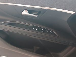 Peugeot 3008 1.5 BlueHDi 96kW S&S Allure Pack EAT8  - Foto 2