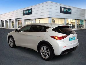 Infiniti Q30 PREMIUM 1.6TC 115kW (156CV)   7DCT   - Foto 2