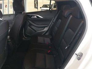 Infiniti Q30 PREMIUM 1.6TC 115kW (156CV)   7DCT   - Foto 2