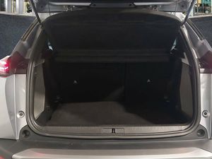 Peugeot 2008 Allure Puretech 100 S&S 6 Vel. MAN   - Foto 2