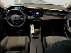 Peugeot 308 Allure SW   BlueHDi 130 S&S EAT8   - Foto 2