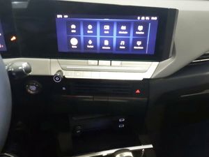 Opel Astra Elegance 1.2T XHT 96kW (130CV)   - Foto 2