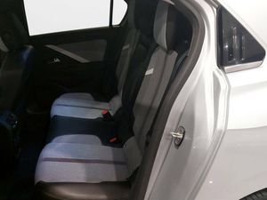 Opel Astra Elegance 1.2T XHT 96kW (130CV)   - Foto 2