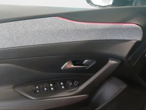 Peugeot 308 5P Allure Pack BlueHDi 130 S&S EAT8  - Foto 2