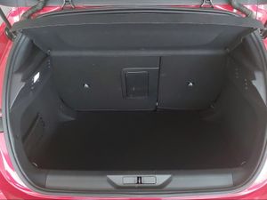 Peugeot 308 5P Allure Pack BlueHDi 130 S&S EAT8  - Foto 2