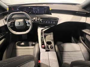 Peugeot 3008 Hybrid 1.2 107KW Allure eDCS6  - Foto 2