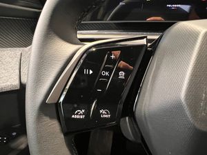 Peugeot 3008 Hybrid 1.2 107KW Allure eDCS6  - Foto 2