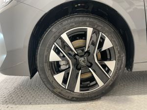 Peugeot 208 Allure HYBRID 110 eDCS6  - Foto 2