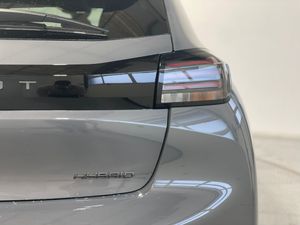 Peugeot 208 Allure HYBRID 110 eDCS6  - Foto 2