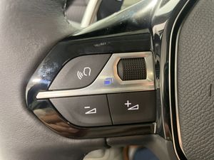 Peugeot 208 Allure HYBRID 110 eDCS6  - Foto 2