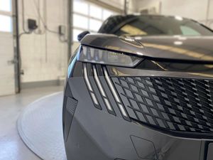 Peugeot 5008 GT Eléctrico 157kW  - Foto 2