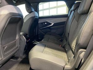 Peugeot 5008 GT Eléctrico 157kW  - Foto 2