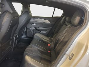 Peugeot e-408 E-408 GT Eléctrico 210 (157kW)  - Foto 2