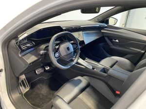 Peugeot e-408 E-408 GT Eléctrico 210 (157kW)  - Foto 2