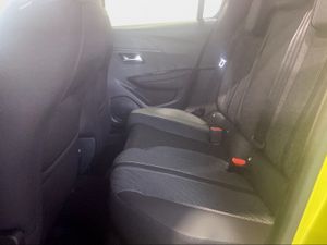 Peugeot 208 Allure HYBRID 110 eDCS6  - Foto 2