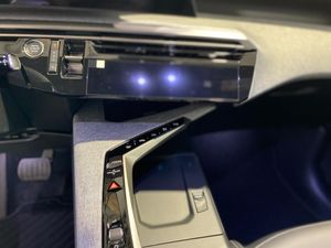 Peugeot 3008 Hybrid 1.2 107KW Allure eDCS6  - Foto 2