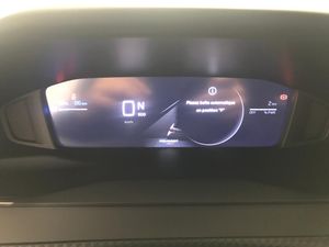 Peugeot e-2008 Eléctrico Allure 156 (115kW)  - Foto 2