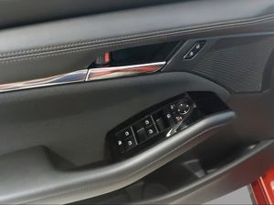 Mazda 3 2.0 e-SKYACTIV-G 88KW ORIGIN  - Foto 2