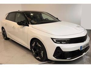 Opel Astra GSE 1.6T Plug-in Hybrid 165kW (225CV)   Aut  - Foto 2